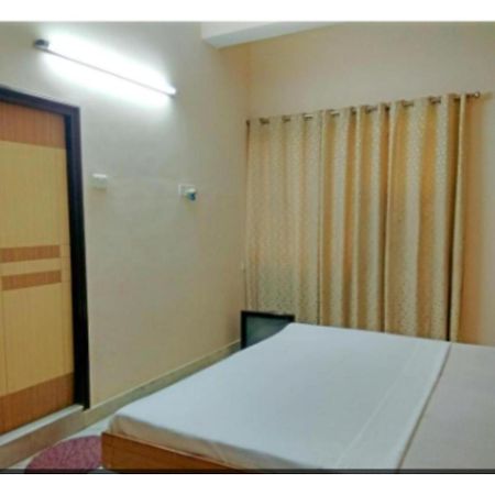Hotel Basera Guest House, Сахаранпур Екстер'єр фото